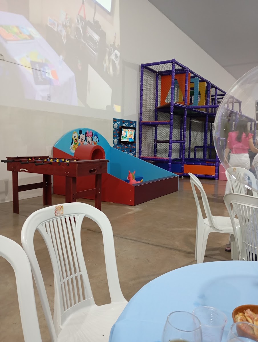 Espaço com brinquedos